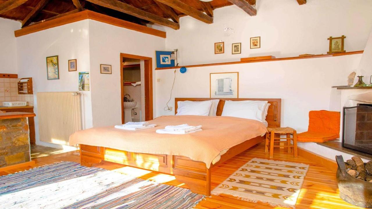 Chrissi Nefeli Agios Georgios Nilias Exterior foto